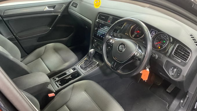 2019 Volkswagen Golf