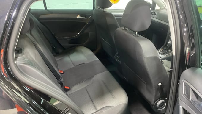 2019 Volkswagen Golf