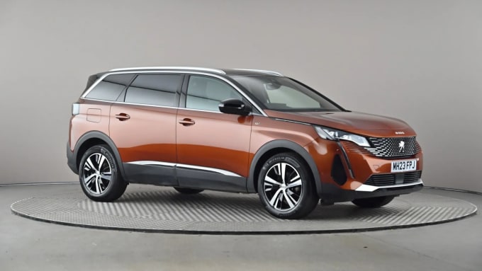 2023 Peugeot 5008