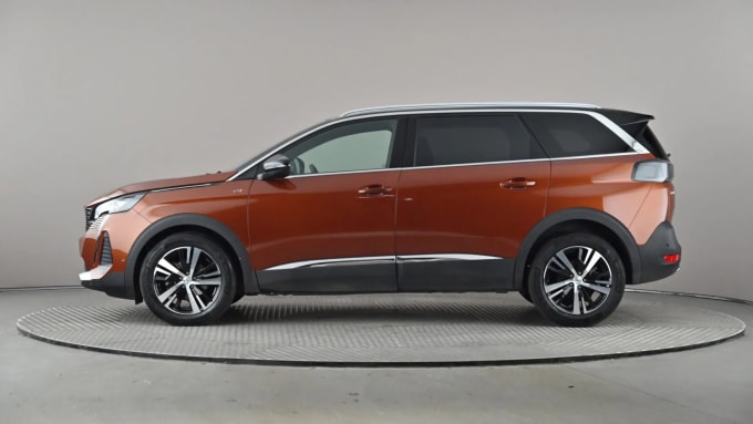 2023 Peugeot 5008