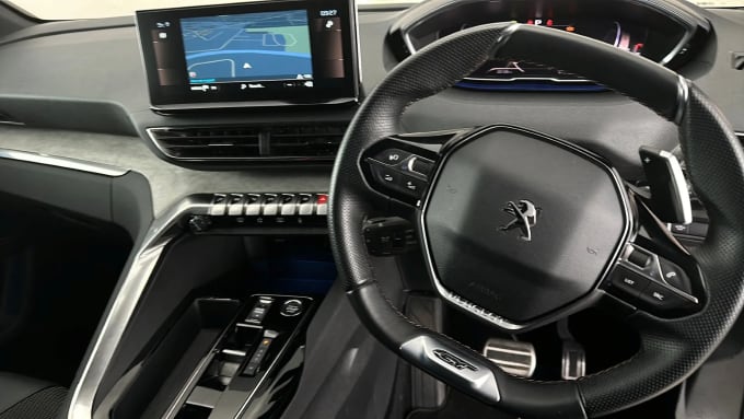 2023 Peugeot 5008