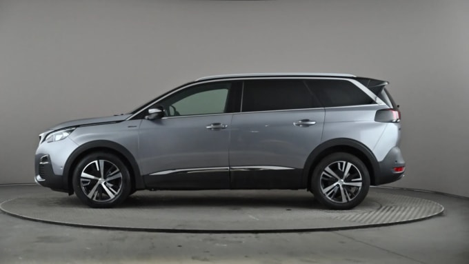 2020 Peugeot 5008