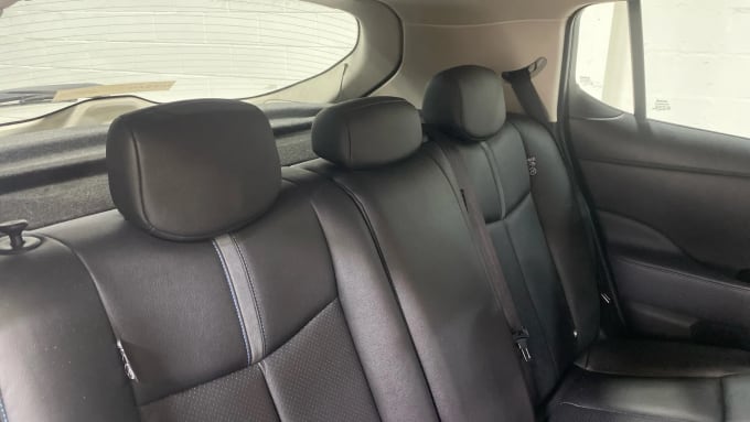 2023 Nissan Leaf