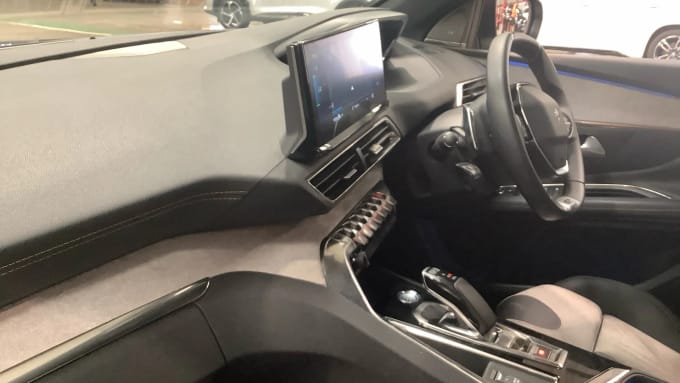2021 Peugeot 3008