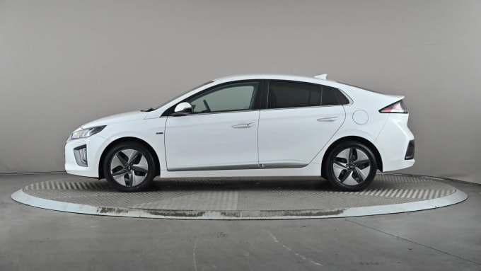 2021 Hyundai Ioniq