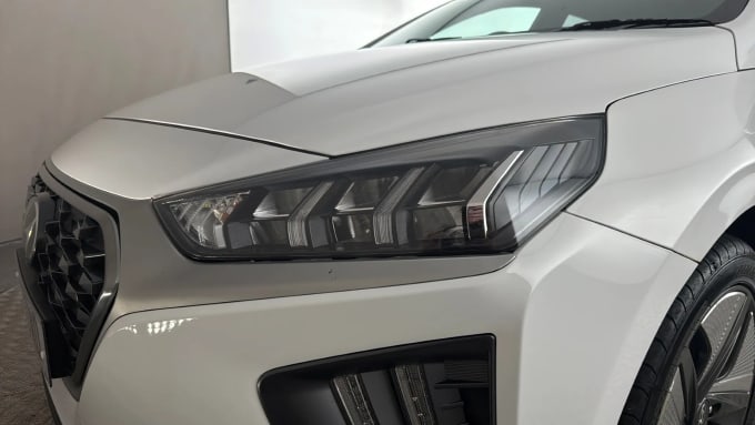 2021 Hyundai Ioniq