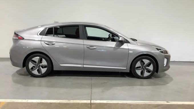 2021 Hyundai Ioniq