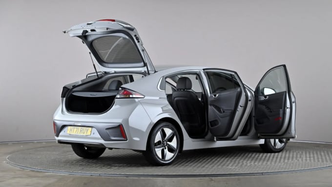 2022 Hyundai Ioniq