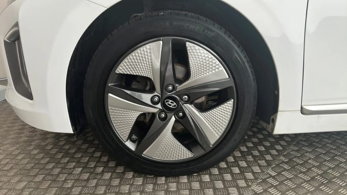 2022 Hyundai Ioniq