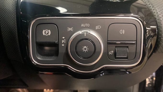 2023 Mercedes-benz Cla Class