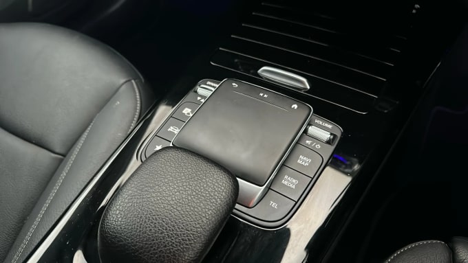 2021 Mercedes-benz Cla Class