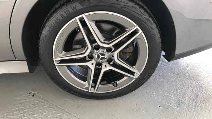 2022 Mercedes-benz Cla Class