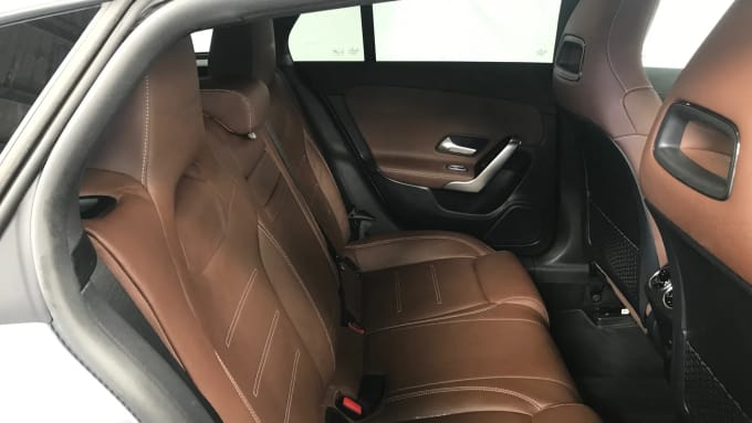 2022 Mercedes-benz Cla Class