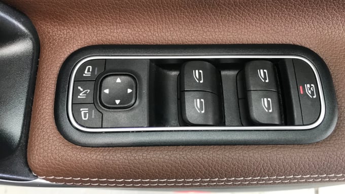 2022 Mercedes-benz Cla Class