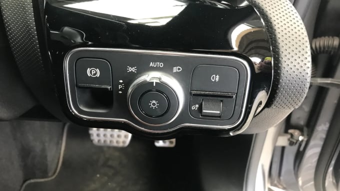 2022 Mercedes-benz Cla Class