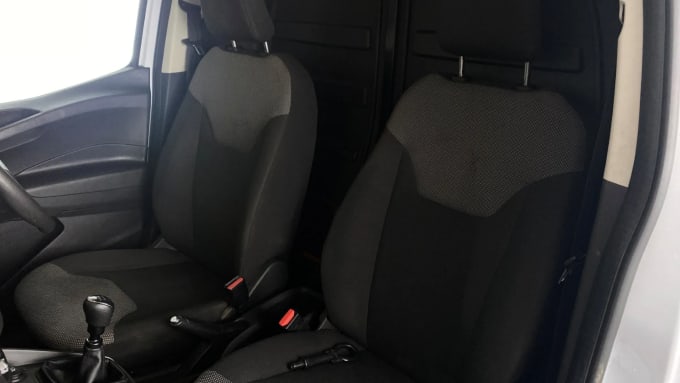 2019 Ford Transit Courier