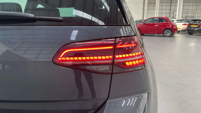 2020 Volkswagen Golf