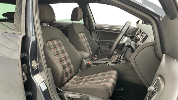 2020 Volkswagen Golf
