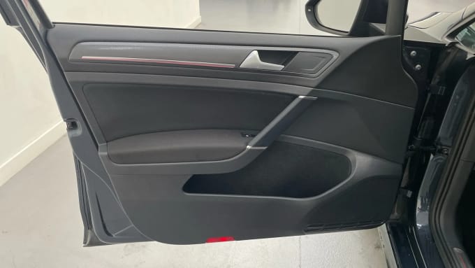 2020 Volkswagen Golf