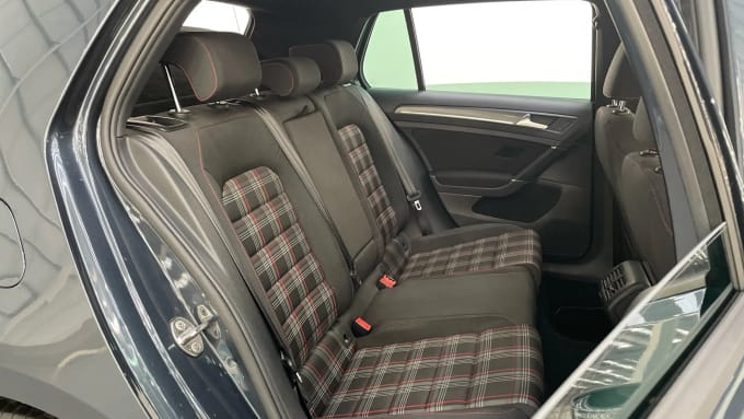 2020 Volkswagen Golf