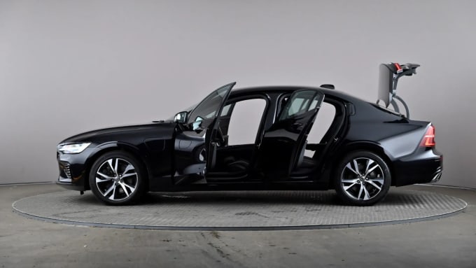 2021 Volvo S60