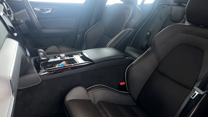 2021 Volvo S60