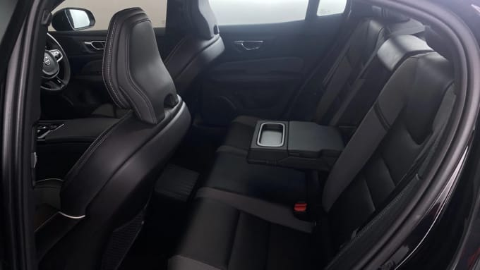 2021 Volvo S60