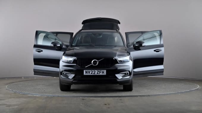 2022 Volvo Xc40