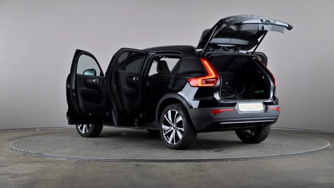 2022 Volvo Xc40