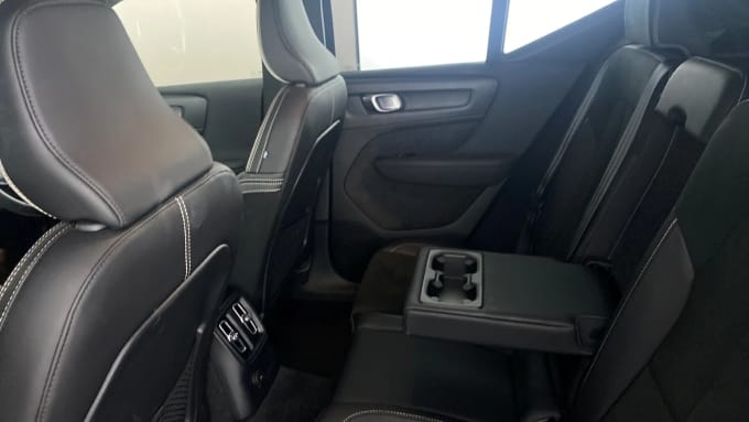 2022 Volvo Xc40