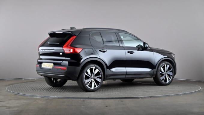2022 Volvo Xc40