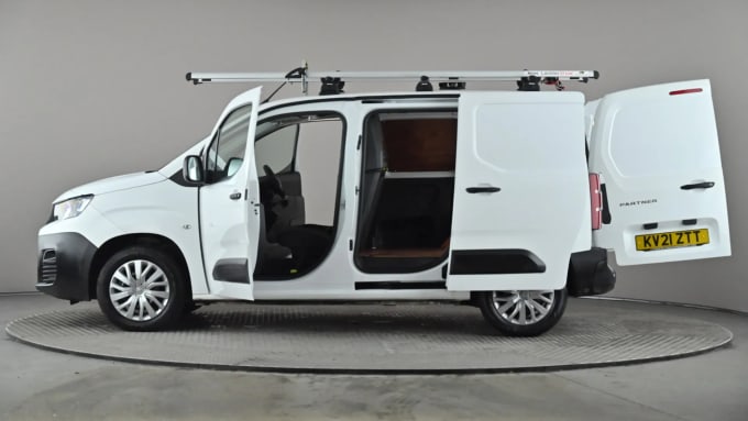 2021 Peugeot Partner