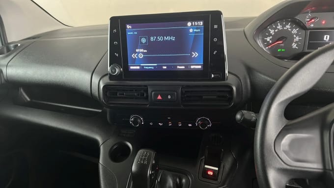 2021 Peugeot Partner
