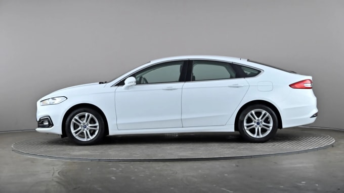 2019 Ford Mondeo