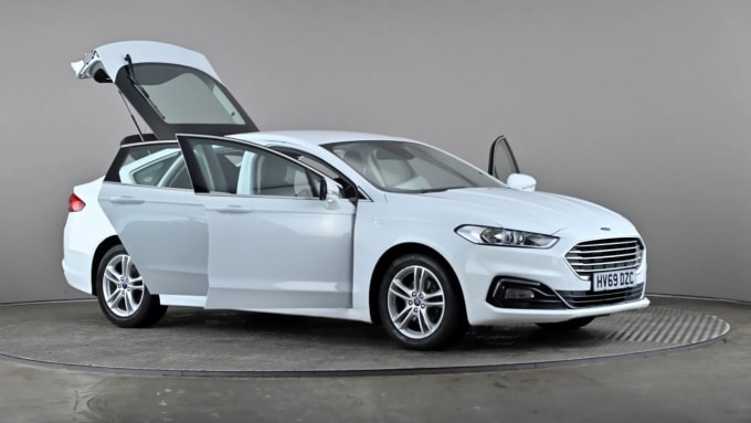 2019 Ford Mondeo