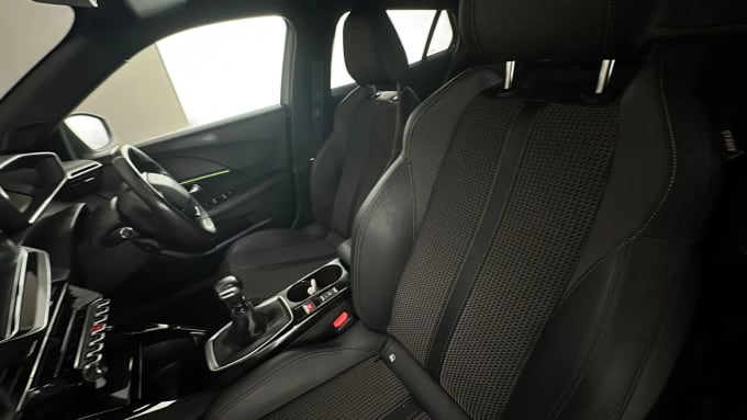 2022 Peugeot 2008