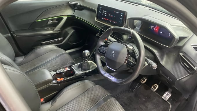 2022 Peugeot 2008