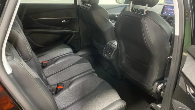 2020 Peugeot 5008