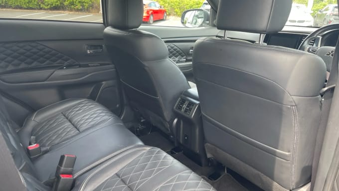2020 Mitsubishi Outlander