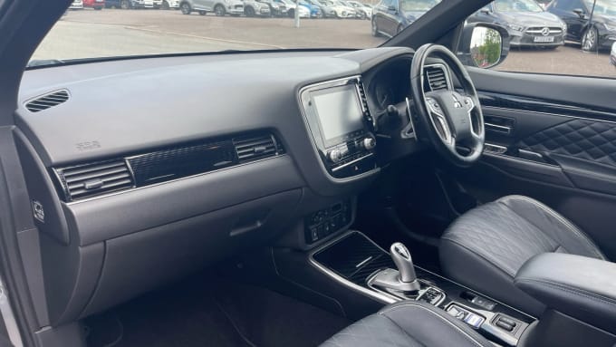 2020 Mitsubishi Outlander