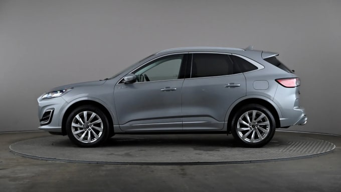 2022 Ford Kuga