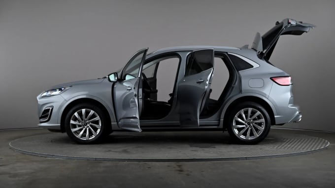 2022 Ford Kuga