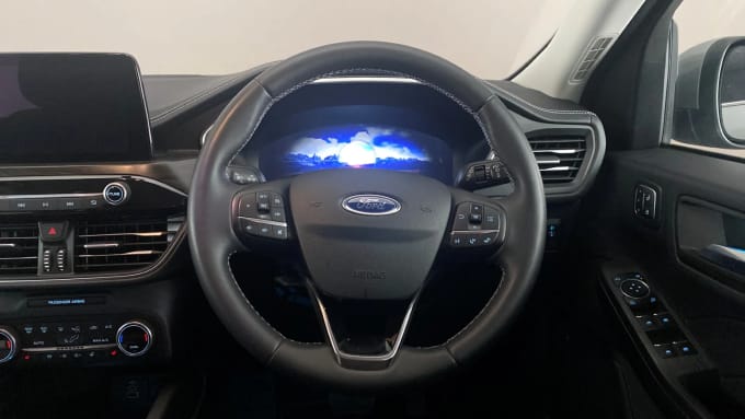 2022 Ford Kuga