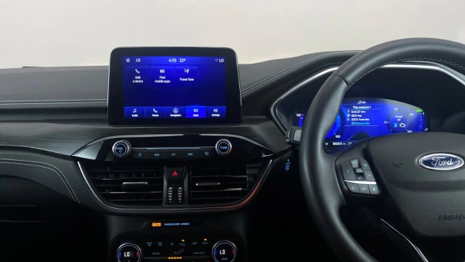 2022 Ford Kuga