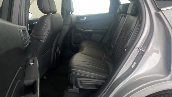 2022 Ford Kuga