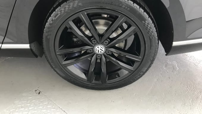 2019 Volkswagen Passat