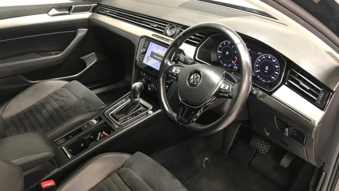 2019 Volkswagen Passat