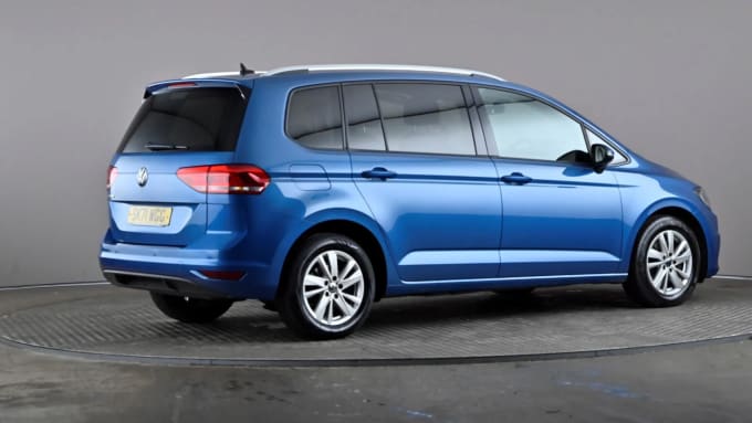 2021 Volkswagen Touran