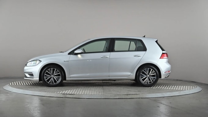 2018 Volkswagen Golf