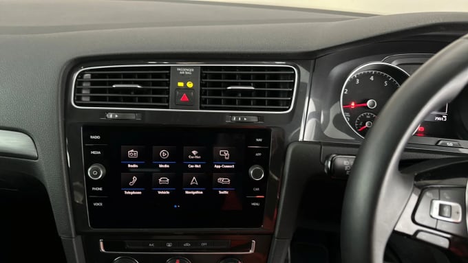 2018 Volkswagen Golf